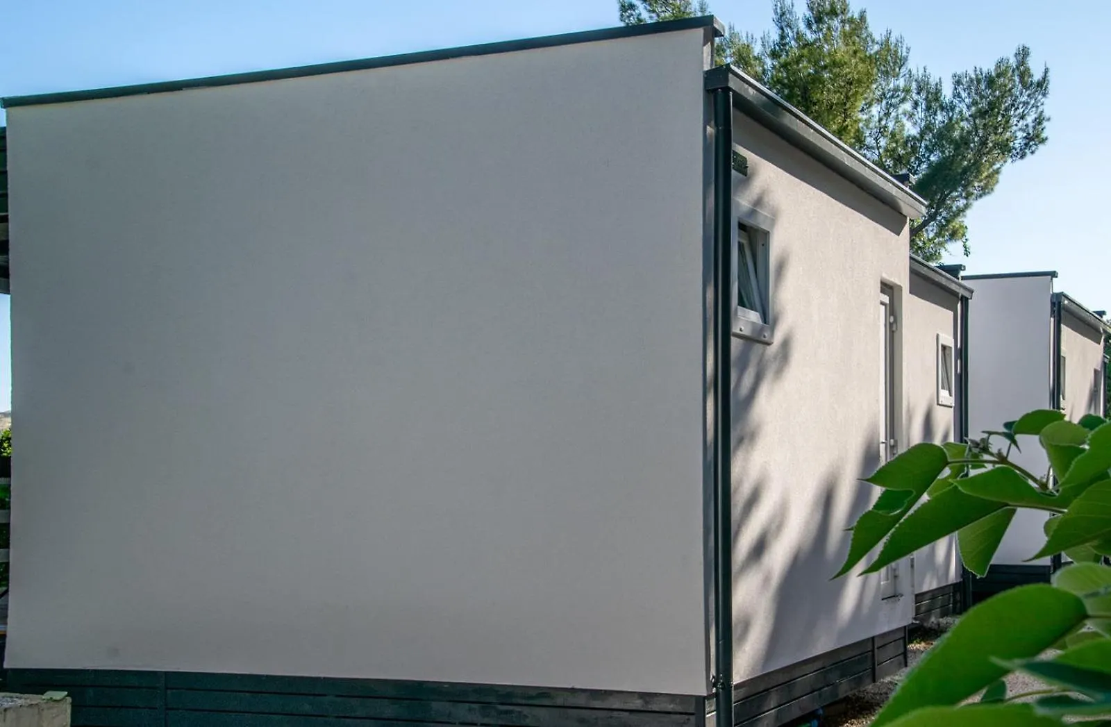 Mobile Homes 